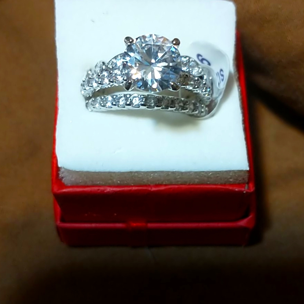 Ring bomb ring